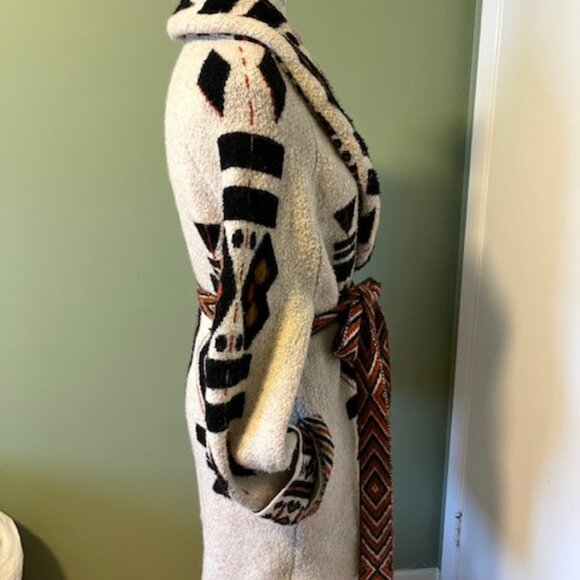 Zara Tribal Sweater Coat - Picture 6 of 9